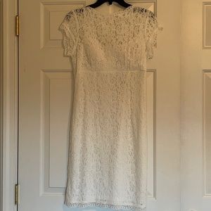 Lined lace short sheath dress